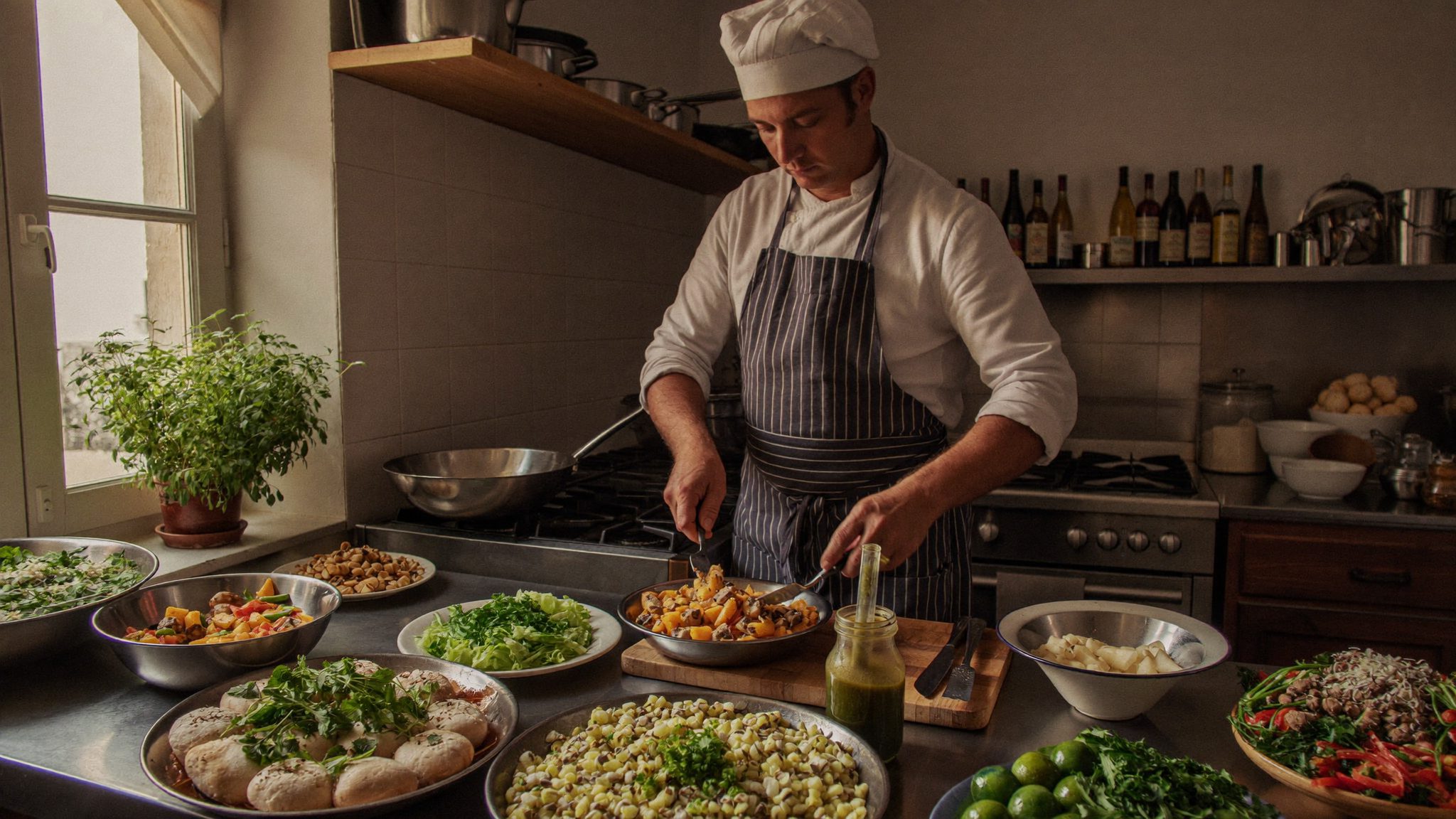 Chef a empratar num restaurante em Leiria